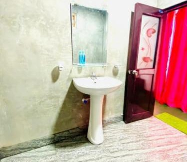 Ella Cabin | Ella Hello Home