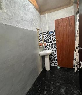 Ella House | Ella Jungle Rock