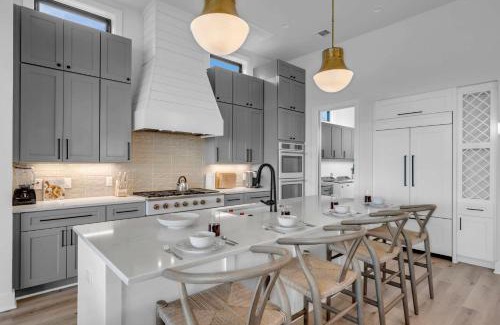 Kingsland House | Ellen Lake Luxe with Concierge Services