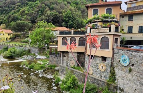 Ellera Apartment | Ellera Suite con Parcheggio Privato - Albisola Superiore