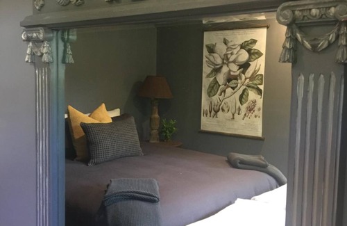 Oatlands Bed & Breakfast | Elm Cottage Barn