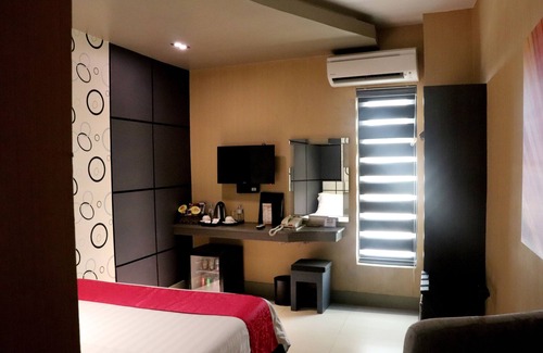 Basak Hotel | Eloisa Royal Suites