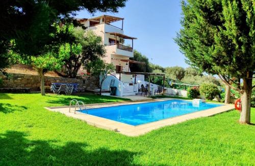 Vrouhas Villa | Elounda Almond Tree Villa Private Pool, Sea Views & Birds in a Relaxing Authentic Cretan Escape