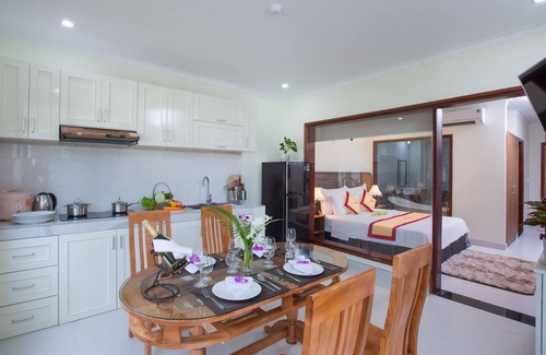 Ong Lang Hotel | Elwood Premier Resort Phu Quoc