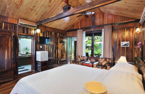 Ong Lang Hotel | Elwood Premier Resort Phu Quoc