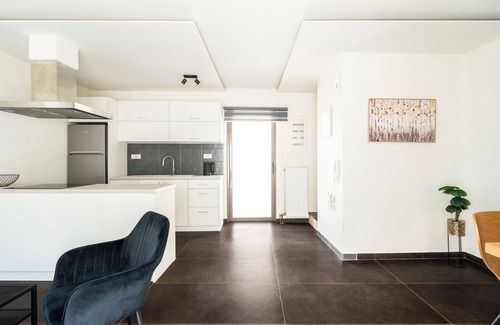 Pangrati Apartment | Elysee apartment 9A