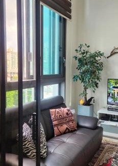 Doksan-dong Apartment | Elysian Velvet Suites