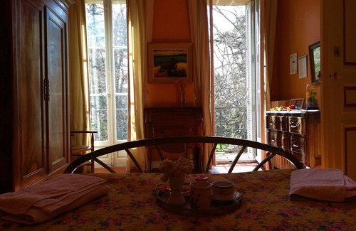 Saint-Chamas Bed & Breakfast | Embarben Maison d'hotes