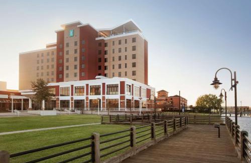 Downtown Wilmington Hotel | Embassy Suites By Hilton Wilmington Riverfront