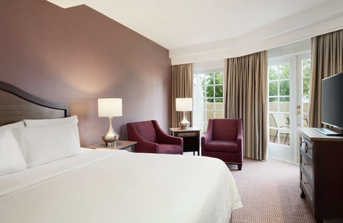 Temecula Hotel | Embassy Suites by Hilton Temecula Valley Wine Country