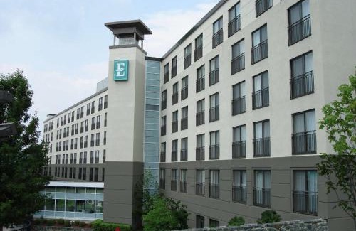 Marlborough Hotel | Embassy Suites by Hilton Boston Marlborough