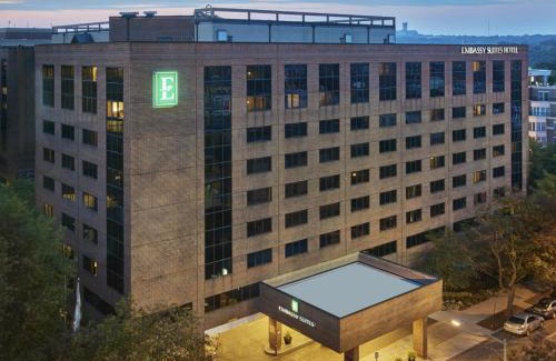 West End Hotel | Embassy Suites by Hilton Washington D.C. Georgetown