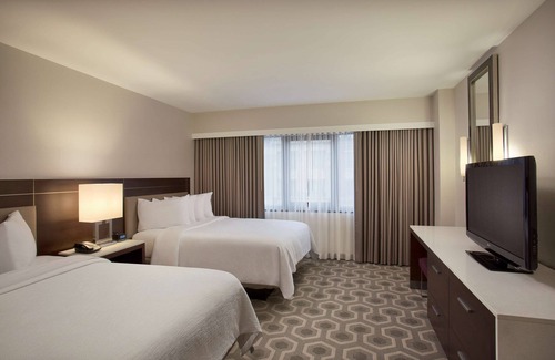 West End Hotel | Embassy Suites by Hilton Washington DC Georgetown