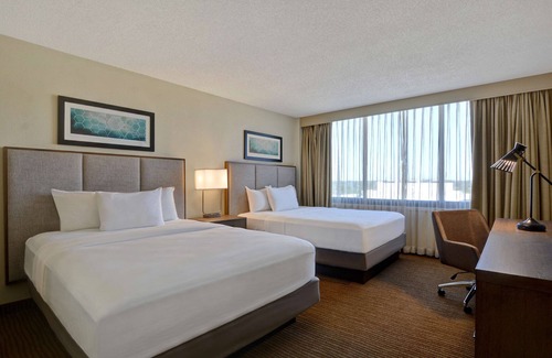 Winston - Salem Hotel | Embassy Suites Hotel Winston-Salem