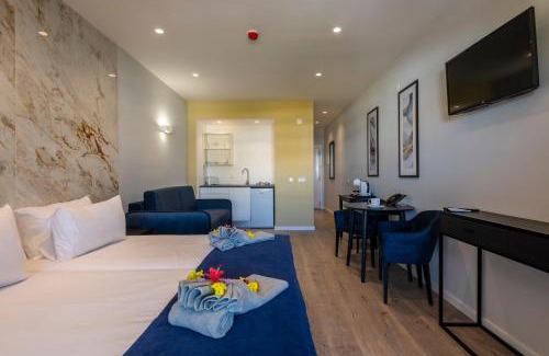 Calicos Hotel | Emeralds Albufeira by DK Stays