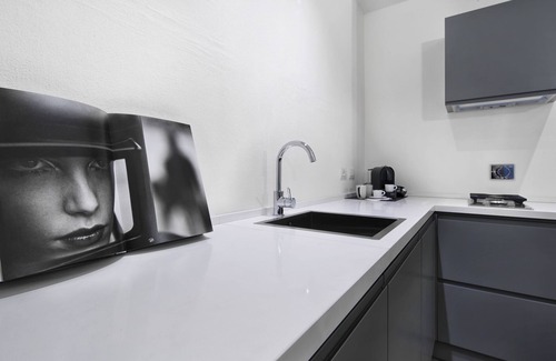 Old Town Apartment | Emilia Suite Express