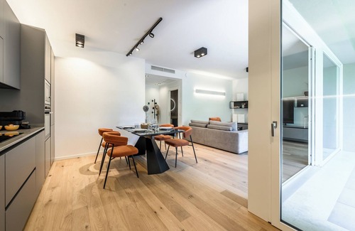 Old Town Apartment | EMILIA SUITE GREEN