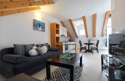 Sudurad House | Emily Apartment