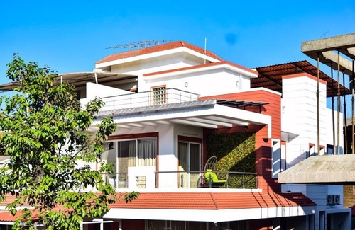 Tungarli Villa | Eminent Pool Villa - 4 BHK Lonavala