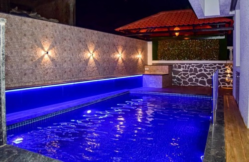 Tungarli Villa | Eminent Pool Villa - 4 BHK Lonavala