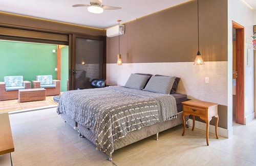 Jabaquara House | Emperor House near the beach