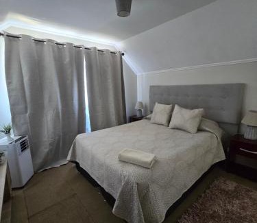 Machali Bed & Breakfast | Encantadora Habitacion Matrimonial Calefaccionada con Estacionamiento y wifi