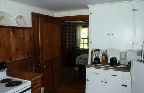 Tyringham Cottage | Enchanted Cottage On Babbling Brook