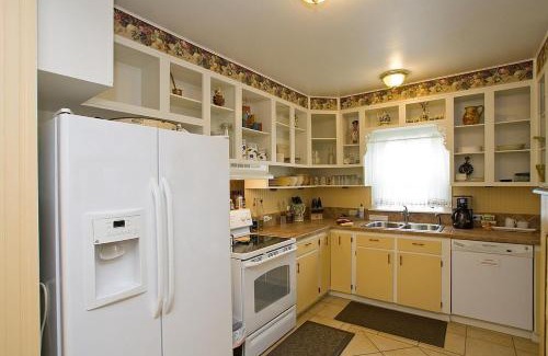 Seaview House | Enchanted Cottages by the Sea
