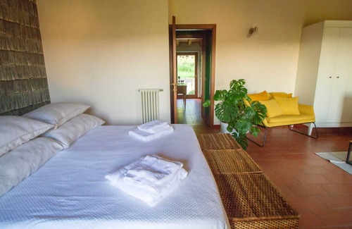 Gavardo Bed & Breakfast | Enchanted place for those who want to find themselves garden and animals allowed