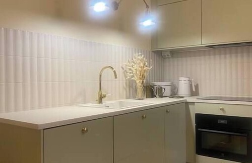 Kallio Apartment | Enchanting 1BR w/King Bed in Unbeatable Location