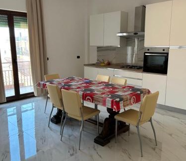 Porto Salvo Apartment | Endless Summer
