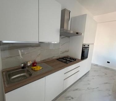 Porto Salvo Apartment | Endless Summer