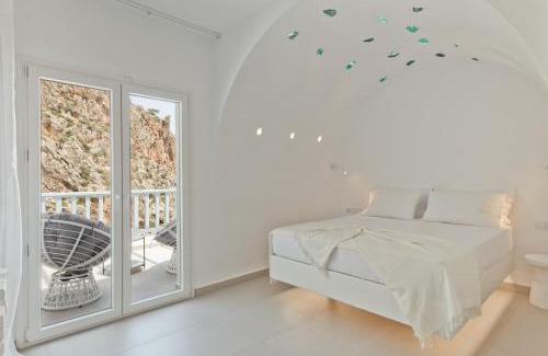 Kyra Panagia Apartment | Enilion Luxury Suites