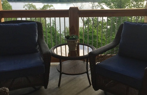 Prairie Creek House | Enjoy a gorgeous Beaver Lake View Right in Prairie Creek at The Blue Heron.