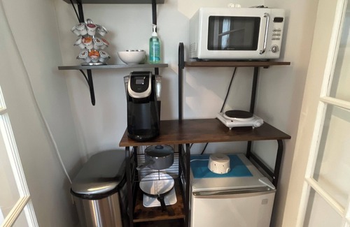 Winchester Apartment | Enjoy a restful stay with fast internet, smart TV and the company of your pet.
