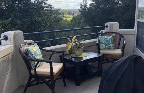 Highland Lake Estates Condo | Enjoy a sunkissed Retreat