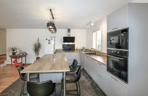 Balazuc House | Enjoy a wonderful view of the countryside in this comfortable vacation home with pool!