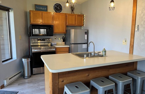Jefferson Township Condo | Enjoy all the Laurel Higlands has to offer! Skiing, hiking, biking…