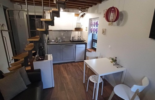 Haademeeste House | Enjoy garden, birds, fresh sea air, have sauna