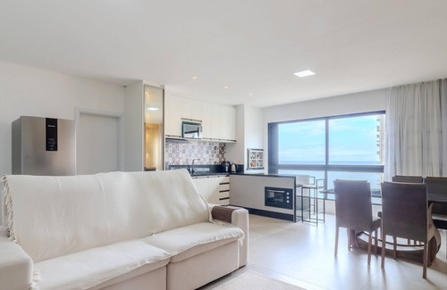 Porto Belo Apartment | Enjoy the Best of Pereque Just 150m From the Sea! CLE