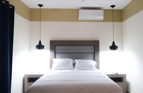 Downtown Mazatlan Apartment | Enjoy Waves History and Comfort 2BR - 6 Guests