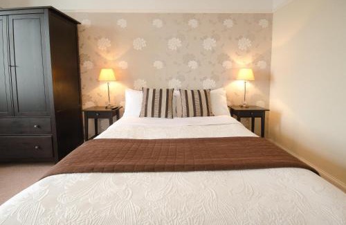 Bangor House | Ennislare House Guest Accommodation