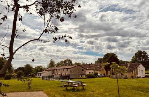Gageac-et-Rouillac House | Ensemble 7 gîtes avec Piscines 50 couchages, Les Naudines Cottages