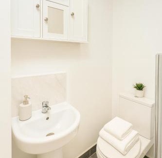 Islington Apartment | Ensuite Double In Kings Cross- Easy Central Access