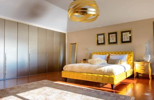 Lozica Villa | Enticing Seacoast Villa at the Edge of the Adriatic Sea