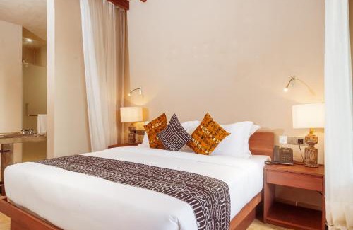 Bujenje Hotel | Entikko Safari Lodge