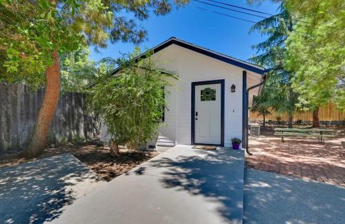 Alpine House | Entire 2 Bedroom Pet Friendly Cottage Home