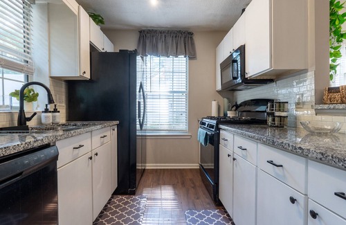 Peachtree City House | Entire 3BR/2BA w/King Bed centre of peachtree city