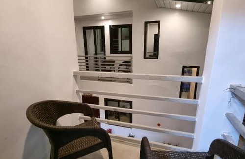 Baguio Apartment | Entire Apartment Baguio City - CS PINES Sunflower Unit