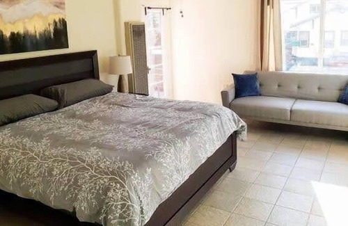 Hillcrest Apartment | Entire Apt Building (4 Apts) Sleeps 34 I San Diego